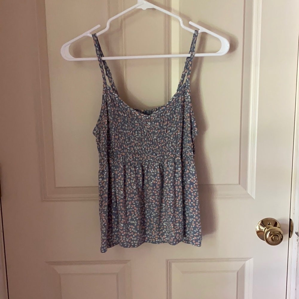 Super cute teen float tank top